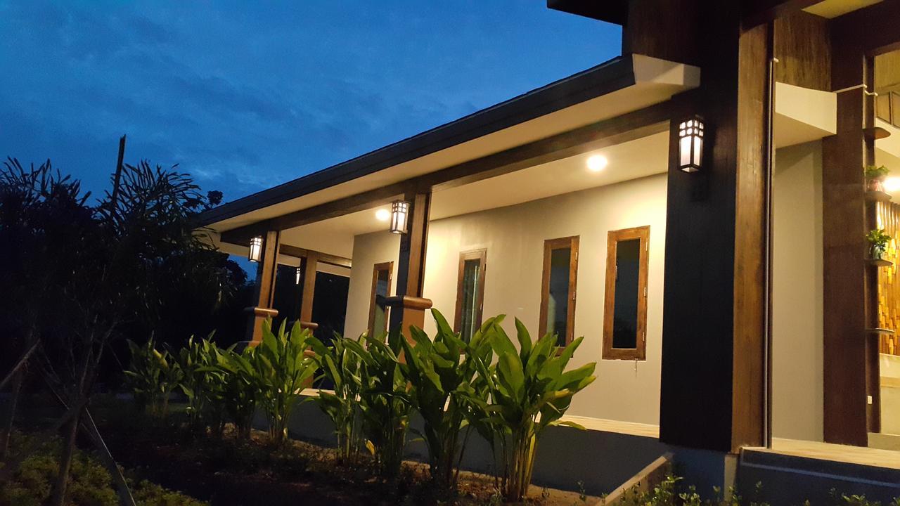 Phu Chom Mork Resort Szangkhlaburi Kültér fotó